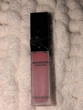 Yves Saint Laurent Make Me Blush 12H Blurring Liquid Blush